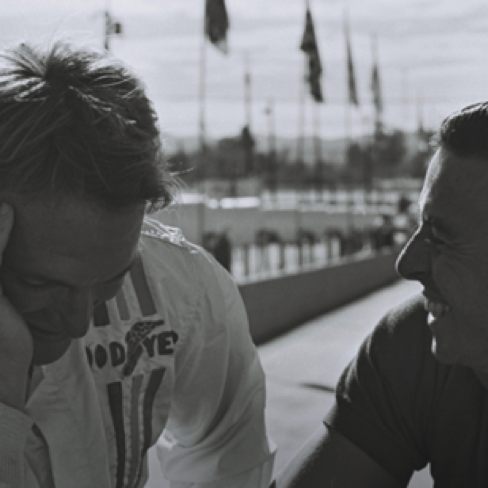 Dan et Jim plaisante, beaucoup de respect entre ses deux pilotes...